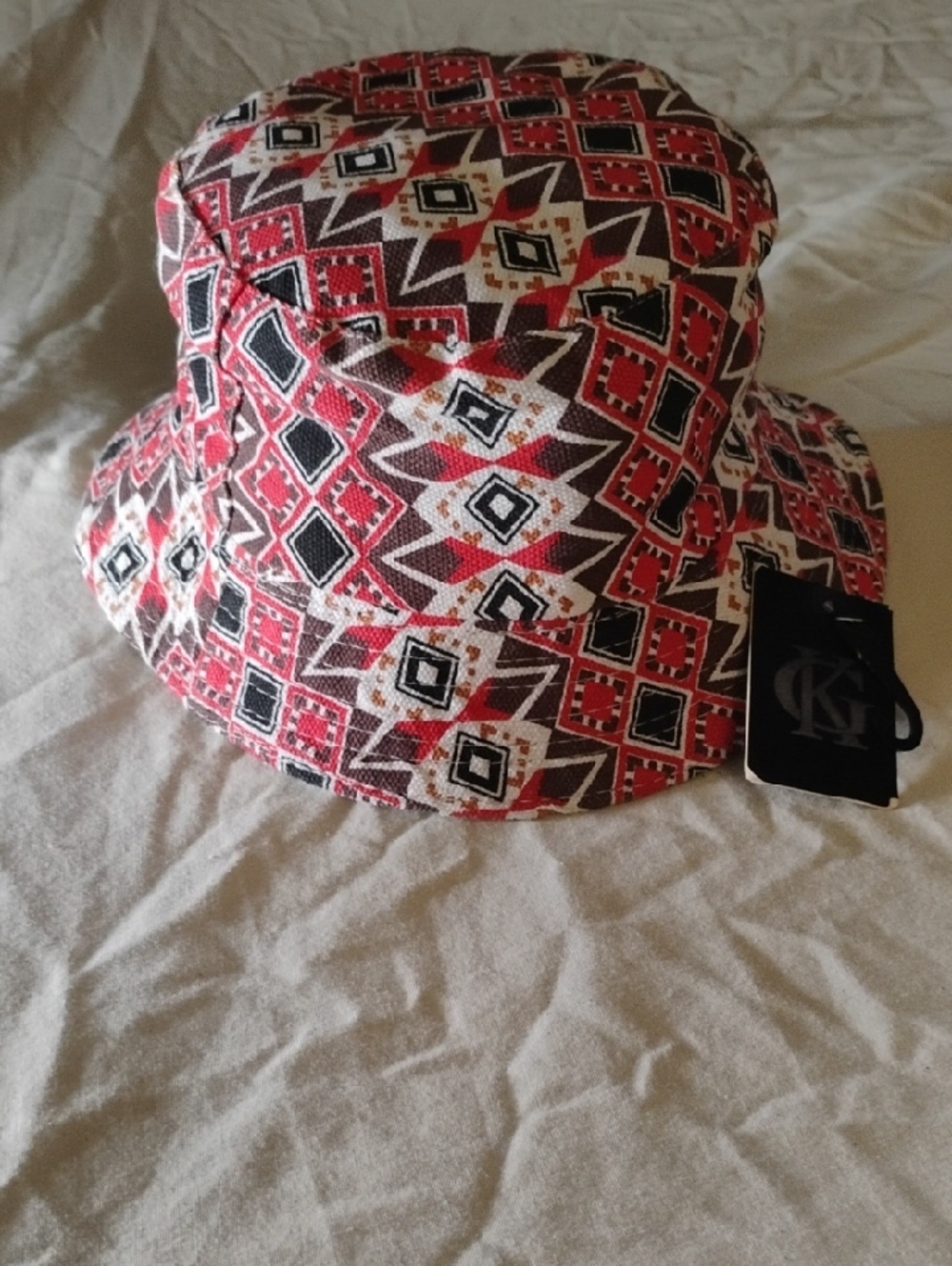 Geometric Pattern Bucket Hat in Red, Black & White